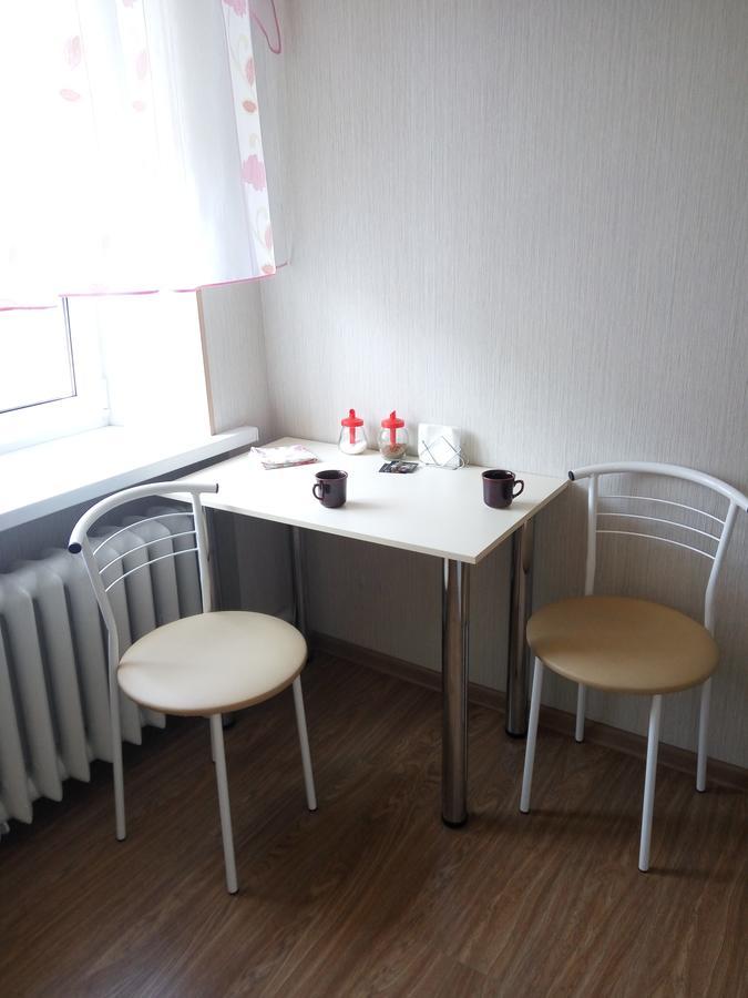 Volodarsky Apartment Charków Zewnętrze zdjęcie